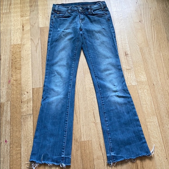 Flare jeans with designed back pocket - Picture 1 of 5